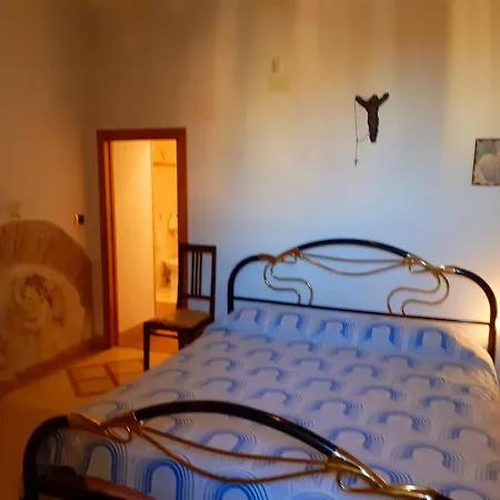 Bed & Breakfast Da Cinzia - Casa Dell'arte In Centro Storico Con Idromassaggio Perugia